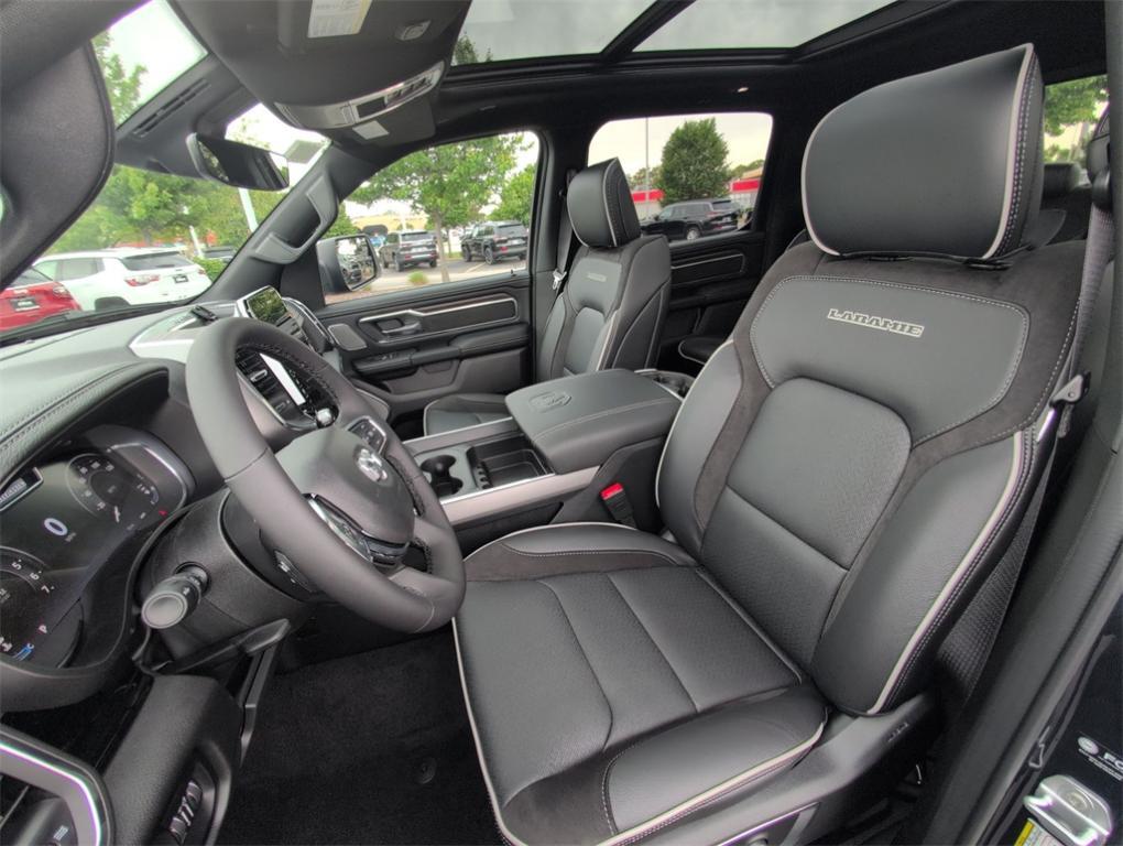 new 2025 Ram 1500 car, priced at $62,641