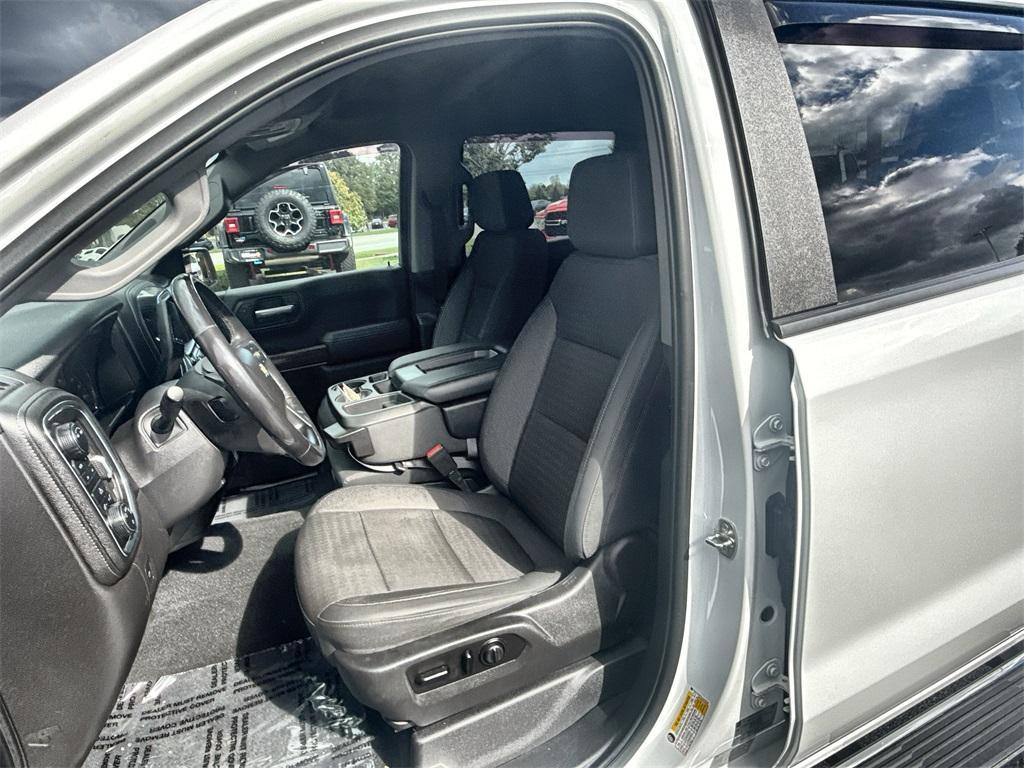 used 2020 Chevrolet Silverado 1500 car, priced at $30,718