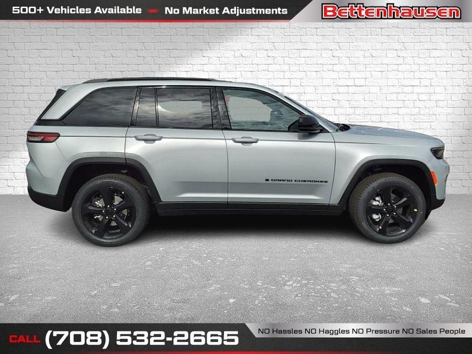 new 2024 Jeep Grand Cherokee car, priced at $49,399