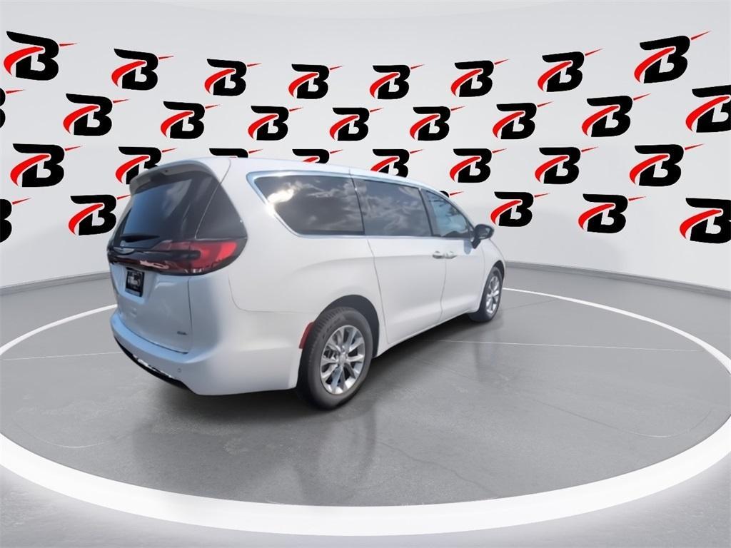 new 2026 Chrysler Pacifica car, priced at $43,920