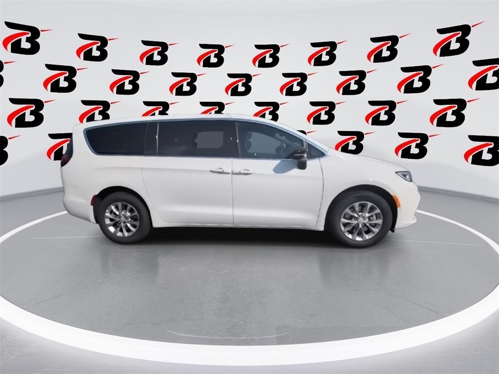 new 2026 Chrysler Pacifica car, priced at $43,920