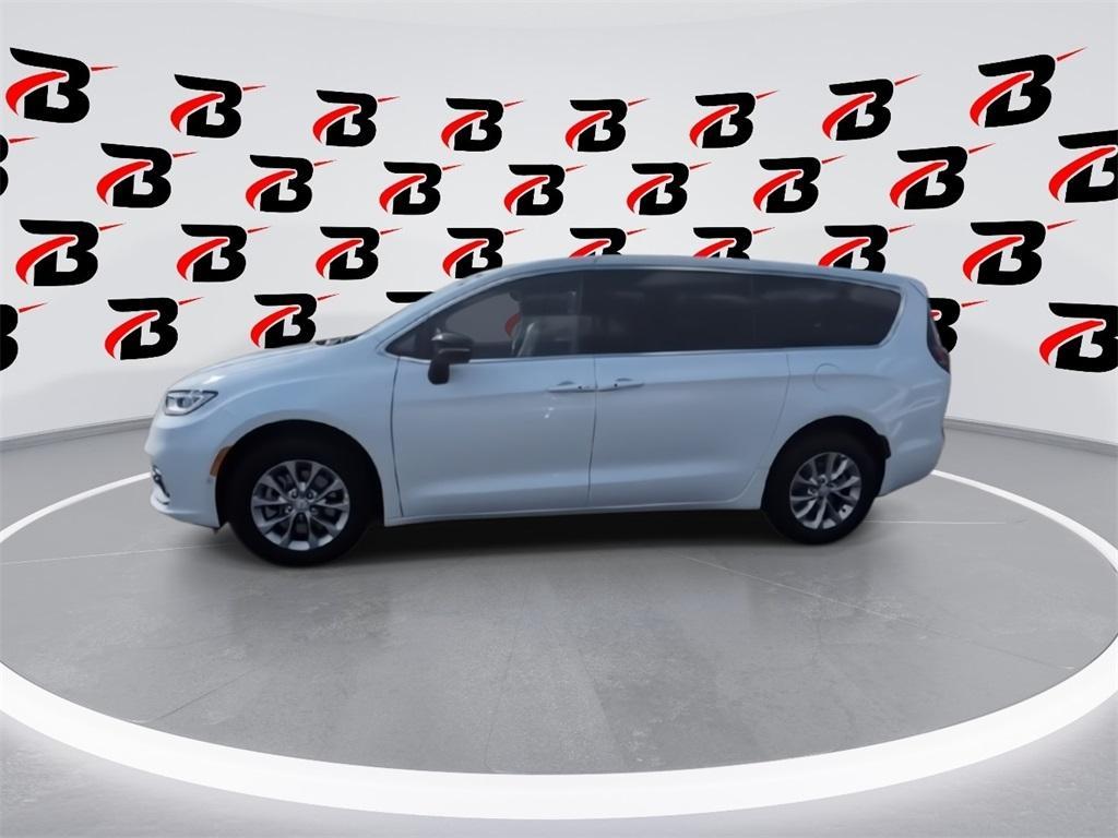 new 2026 Chrysler Pacifica car, priced at $43,920