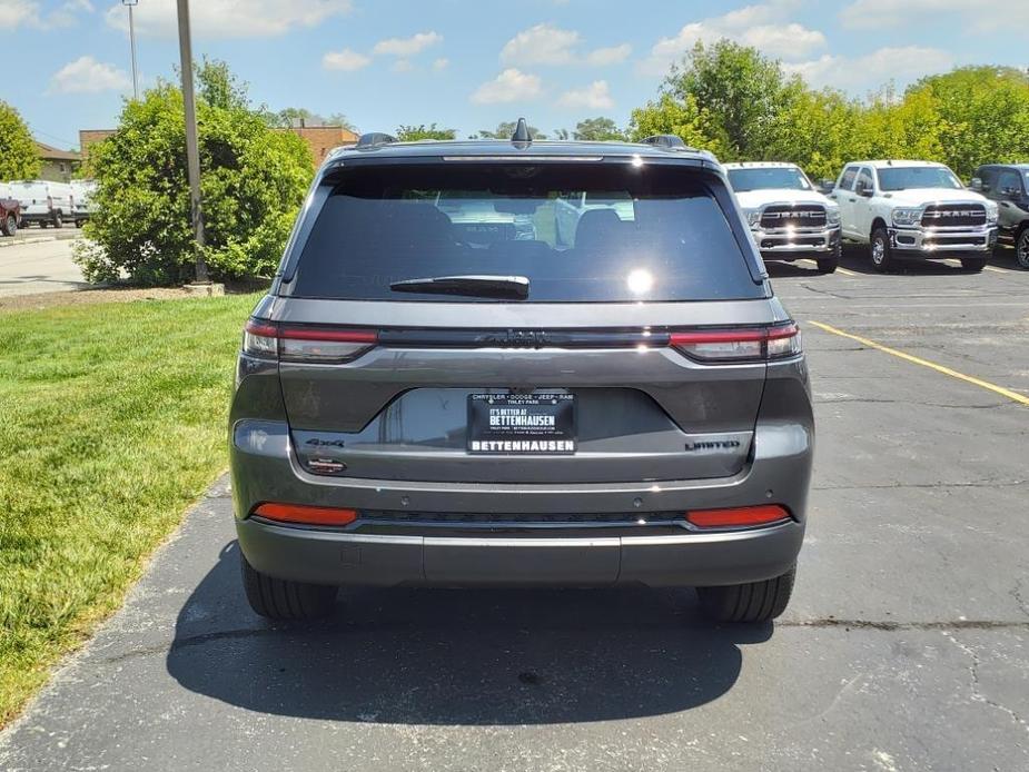 new 2024 Jeep Grand Cherokee car, priced at $48,735