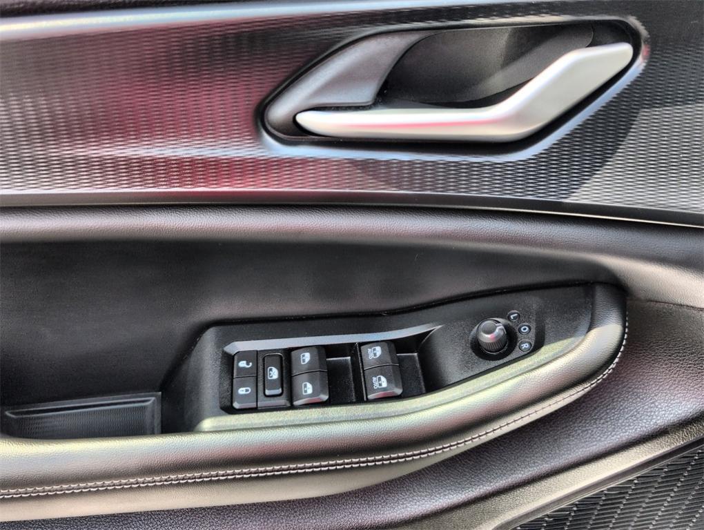 used 2023 Jeep Grand Cherokee car, priced at $33,900