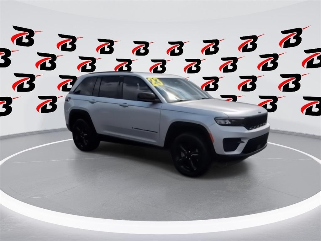 used 2023 Jeep Grand Cherokee car, priced at $33,900