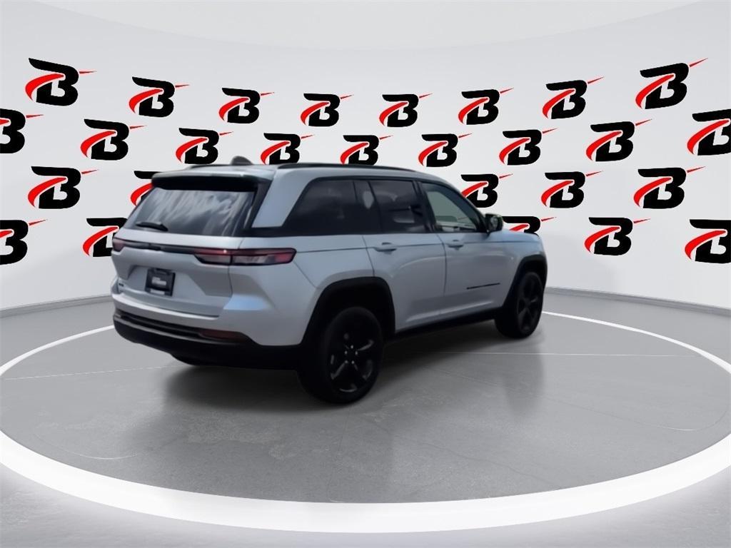used 2023 Jeep Grand Cherokee car, priced at $33,900