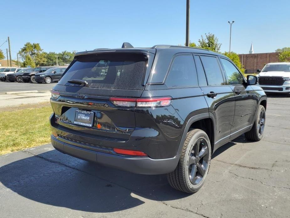 new 2024 Jeep Grand Cherokee car, priced at $42,352