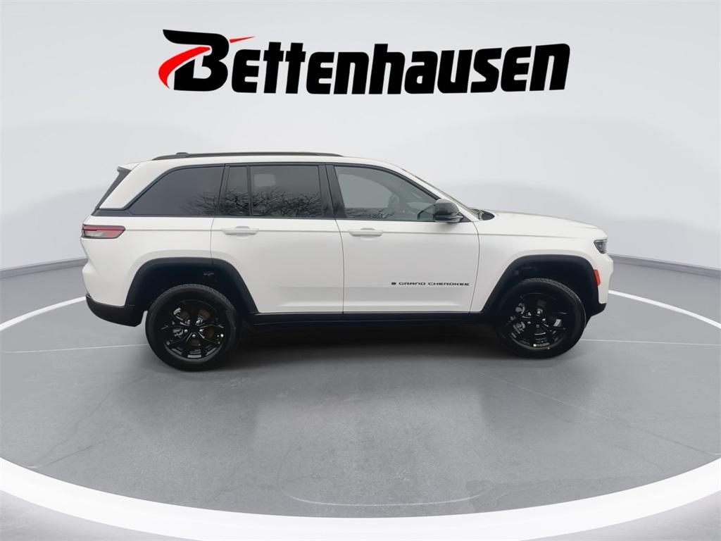 new 2025 Jeep Grand Cherokee car, priced at $42,256