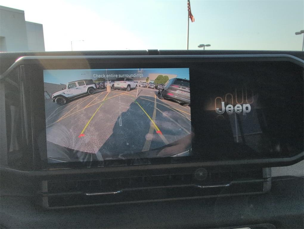 new 2025 Jeep Wrangler car, priced at $44,006
