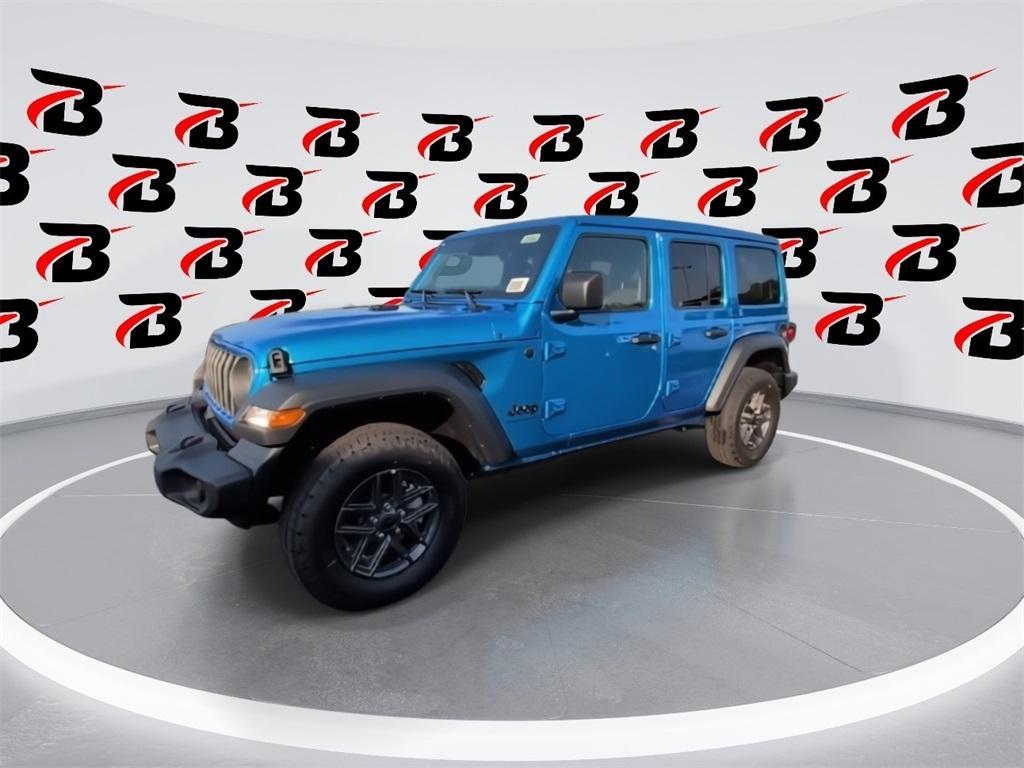 new 2025 Jeep Wrangler car, priced at $44,006