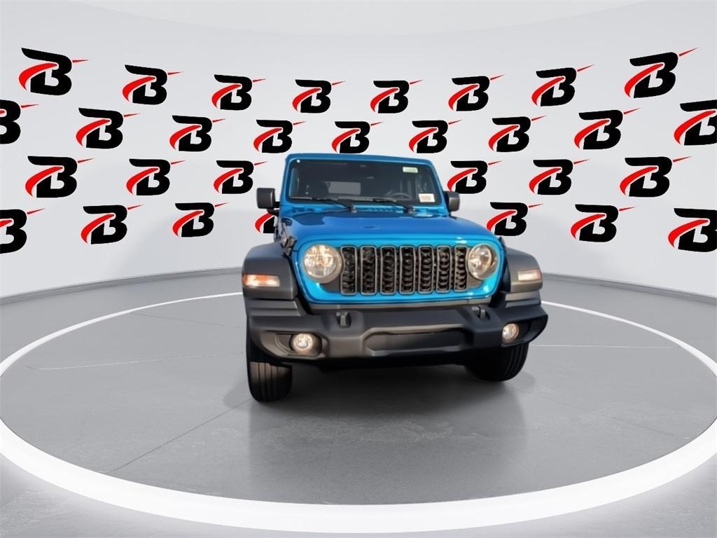 new 2025 Jeep Wrangler car, priced at $44,006