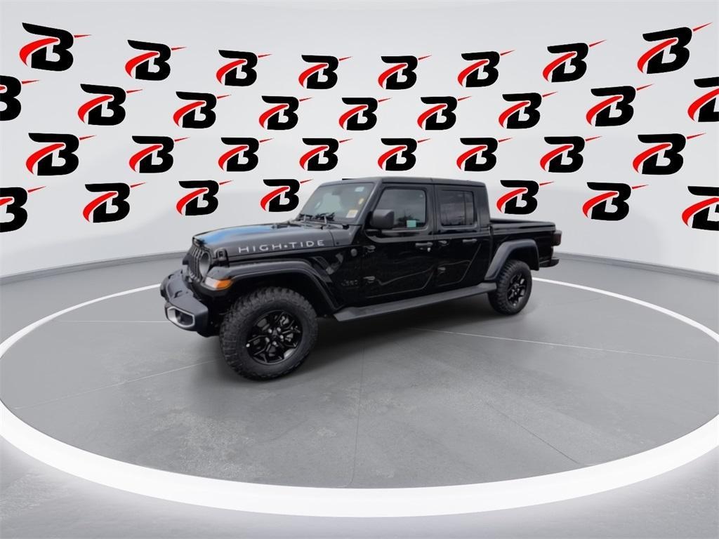 new 2025 Jeep Gladiator car, priced at $45,220