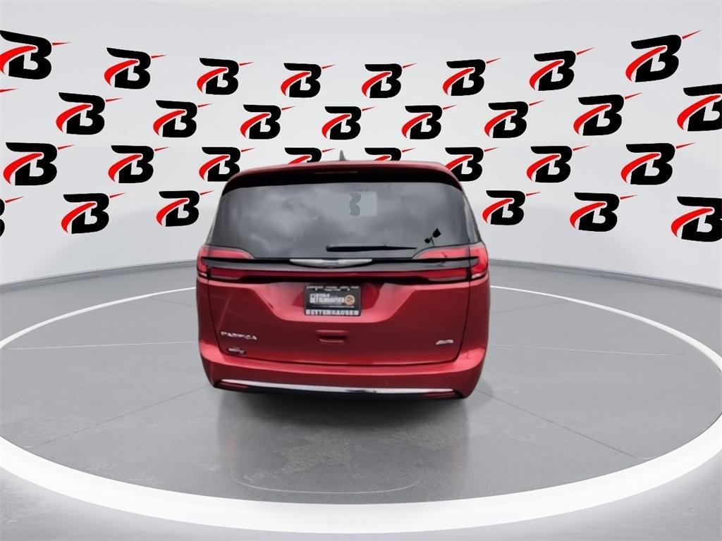 new 2025 Chrysler Pacifica car, priced at $44,299