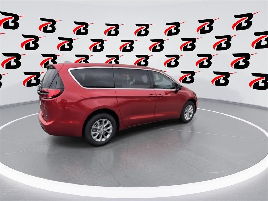 new 2025 Chrysler Pacifica car, priced at $44,299