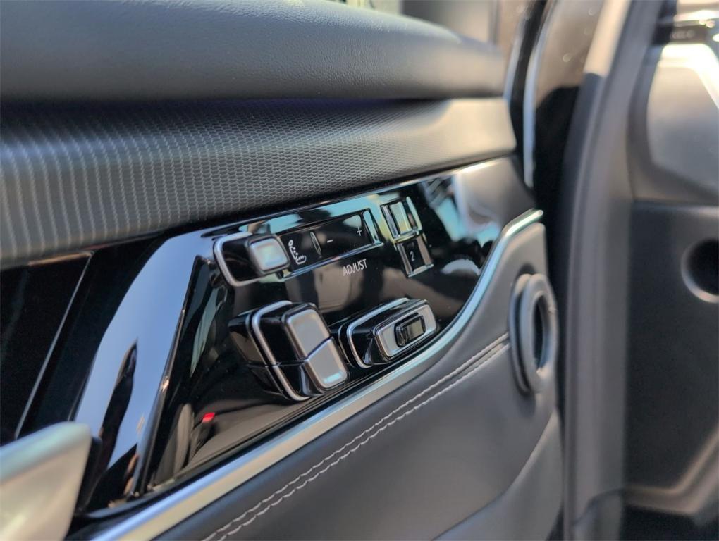 new 2025 Jeep Grand Wagoneer car, priced at $101,735