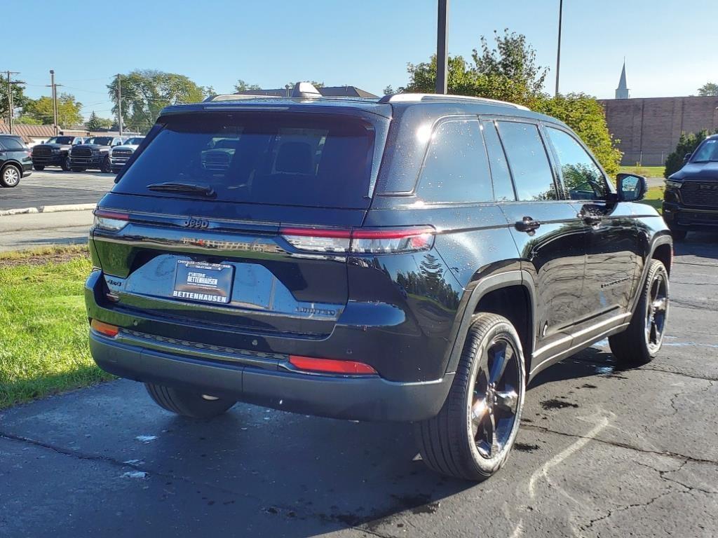 new 2025 Jeep Grand Cherokee car, priced at $49,267