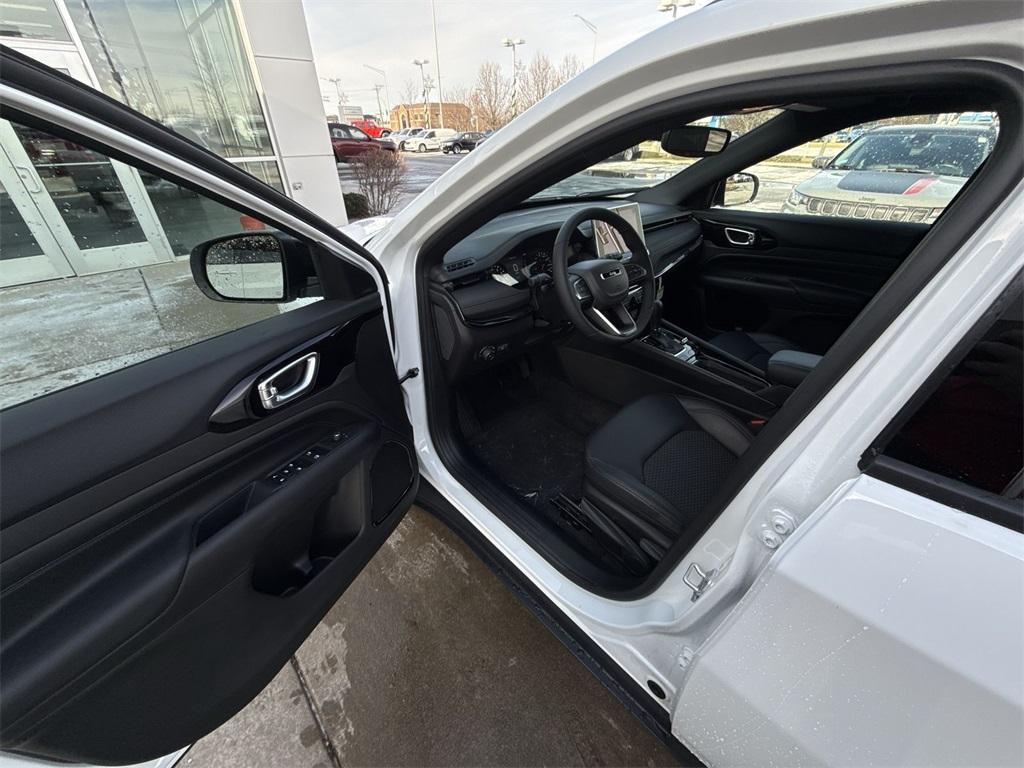 new 2025 Jeep Compass car, priced at $29,341