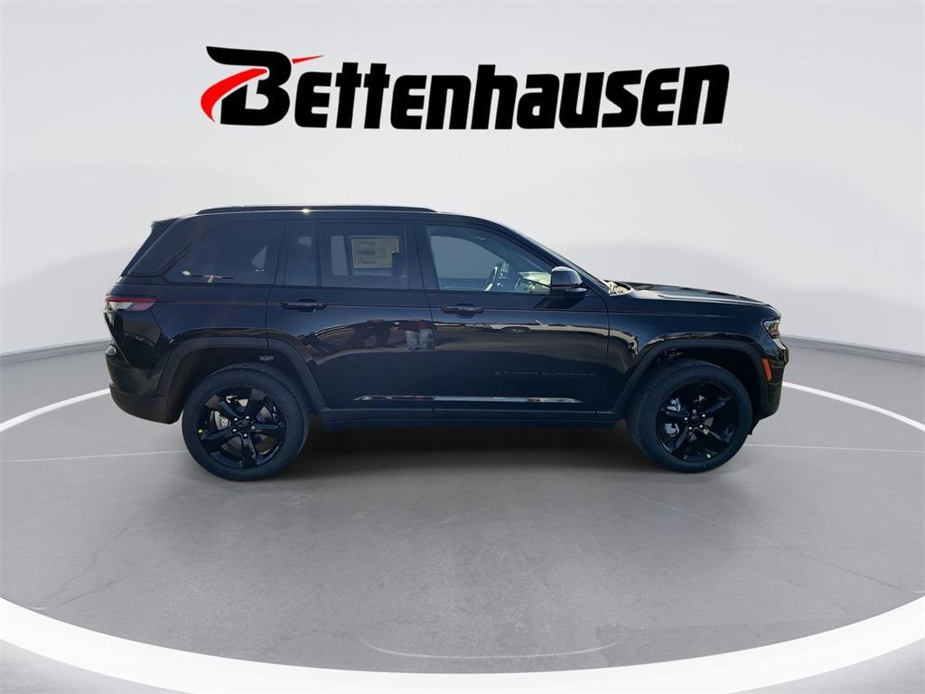 new 2025 Jeep Grand Cherokee car, priced at $51,299