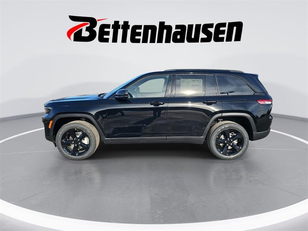 new 2025 Jeep Grand Cherokee car, priced at $51,299