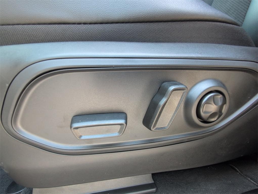 new 2025 Jeep Grand Cherokee L car, priced at $44,020