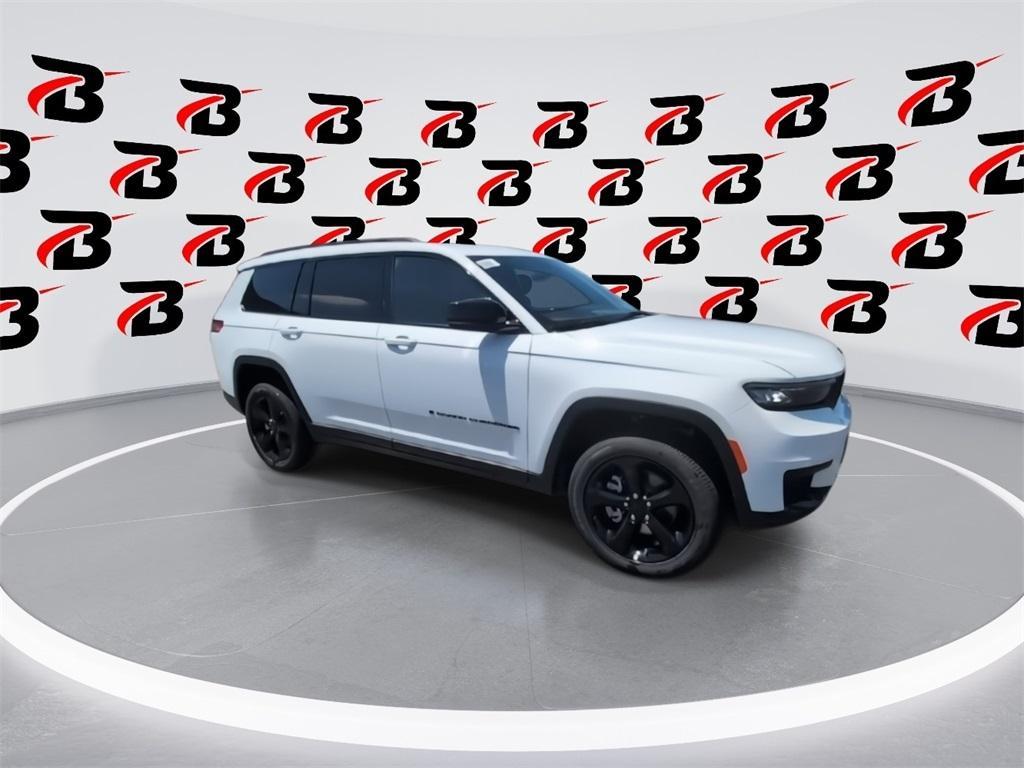 new 2025 Jeep Grand Cherokee L car, priced at $44,020