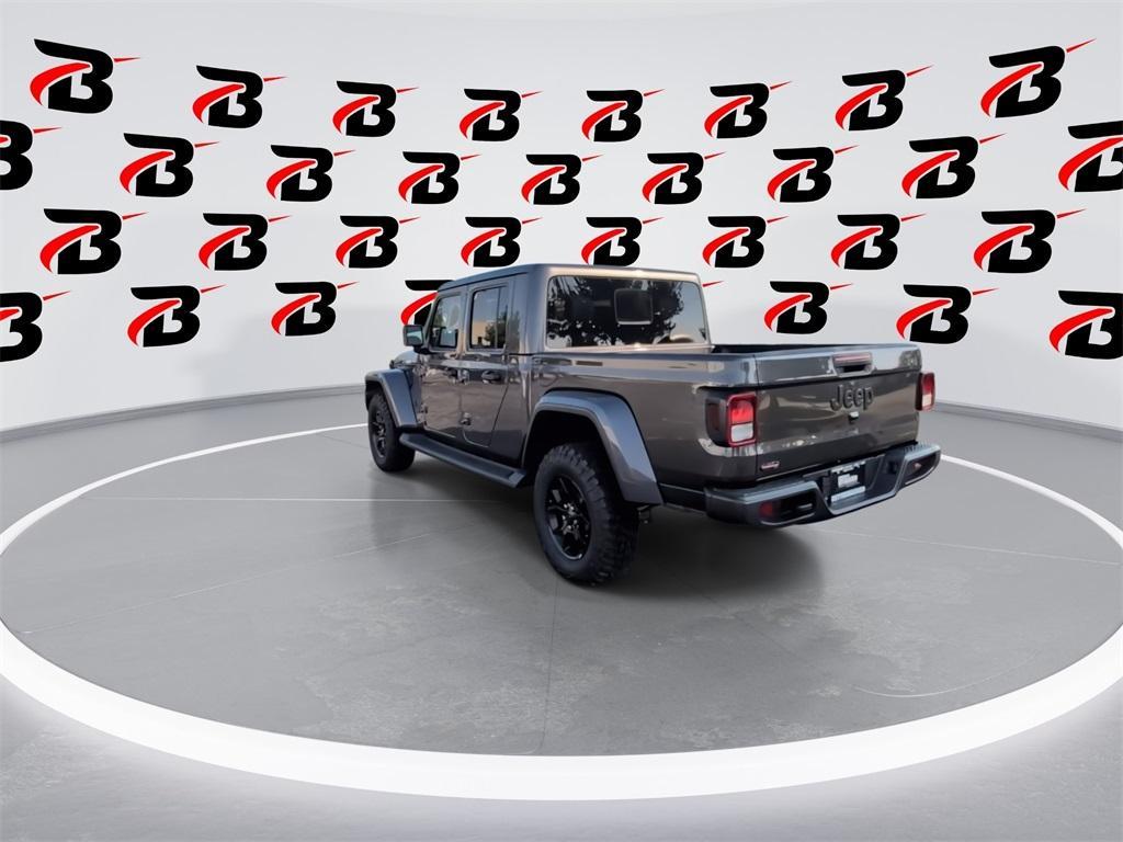 new 2025 Jeep Gladiator car, priced at $44,220