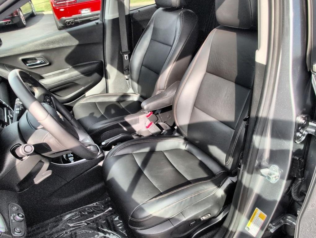 used 2020 Chevrolet Trax car, priced at $19,387