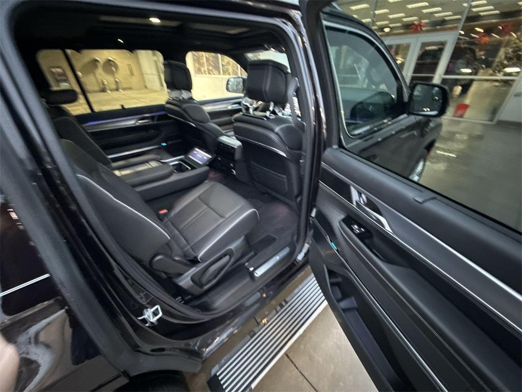 new 2023 Jeep Grand Wagoneer car, priced at $79,292