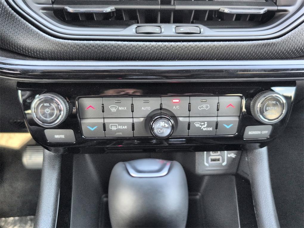 new 2026 Jeep Compass car, priced at $32,440