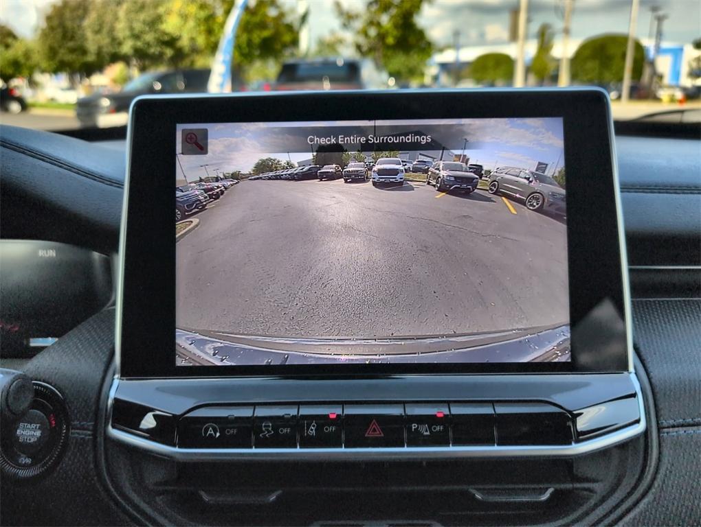 new 2026 Jeep Compass car, priced at $32,440