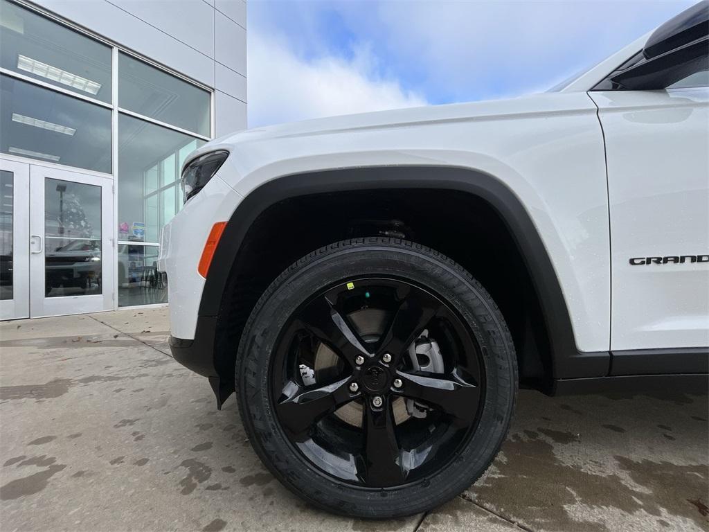 new 2025 Jeep Grand Cherokee L car, priced at $45,796