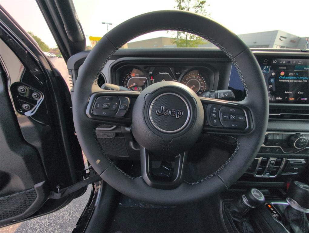 new 2025 Jeep Wrangler car, priced at $45,339