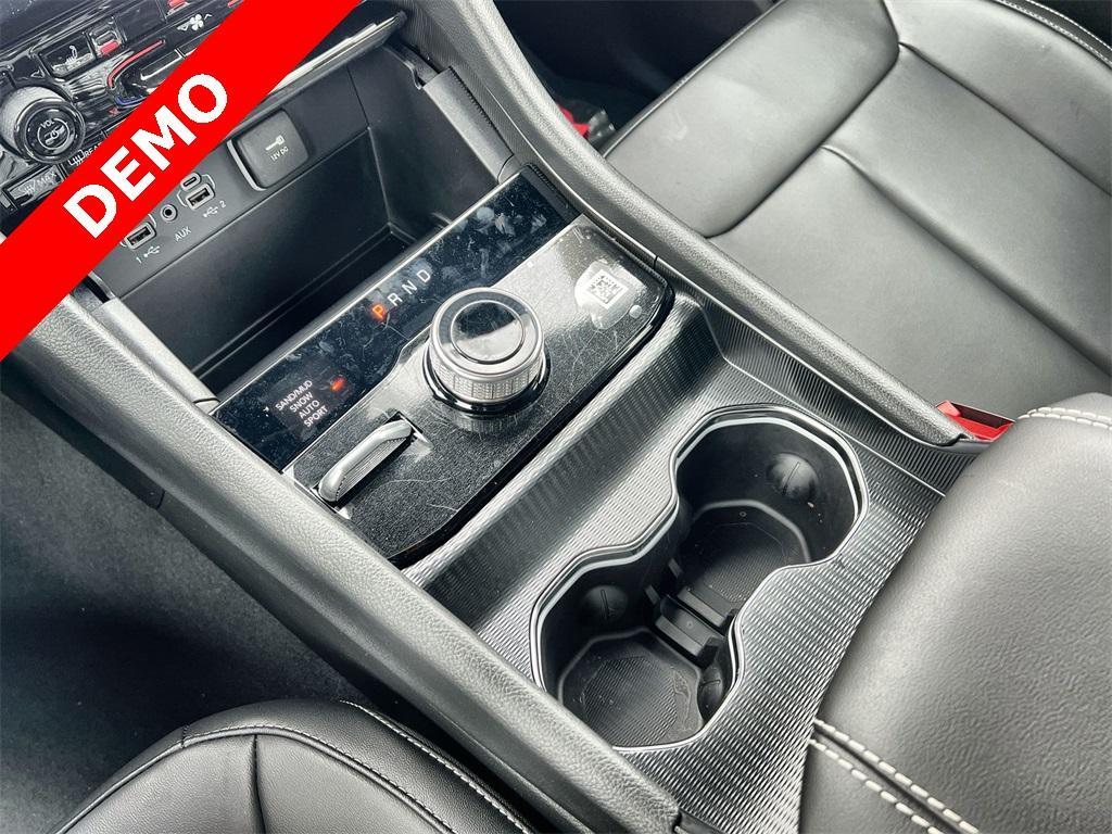 new 2025 Jeep Grand Cherokee L car, priced at $44,867
