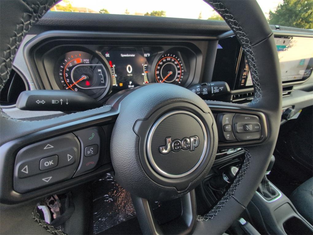 new 2025 Jeep Wrangler car, priced at $40,460