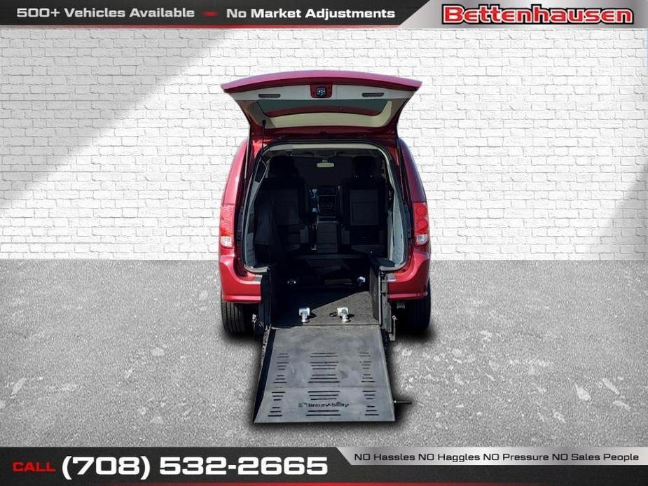 used 2015 Dodge Grand Caravan car, priced at $28,599