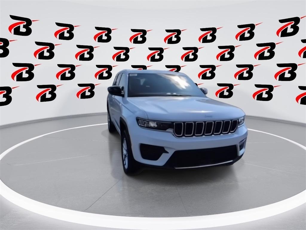 new 2025 Jeep Grand Cherokee car, priced at $38,325