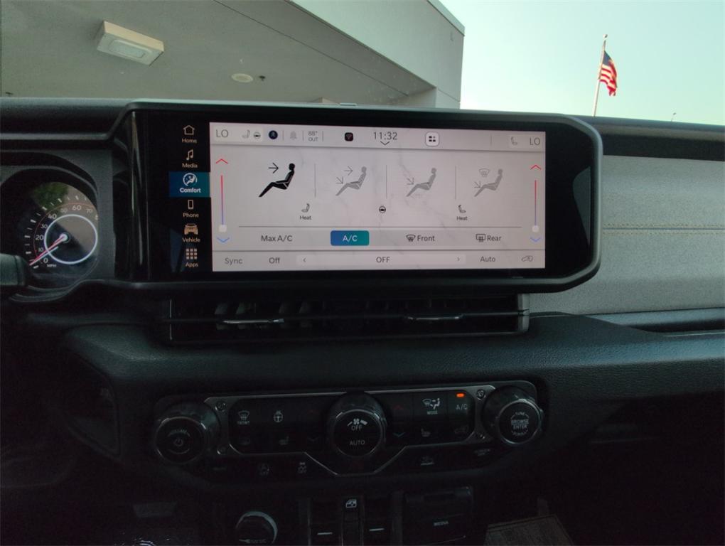 new 2025 Jeep Wrangler car, priced at $44,006