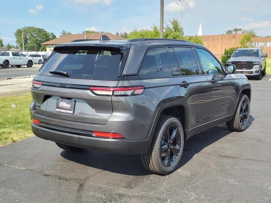 new 2024 Jeep Grand Cherokee car, priced at $39,752