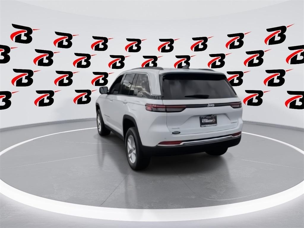 new 2025 Jeep Grand Cherokee car, priced at $39,353
