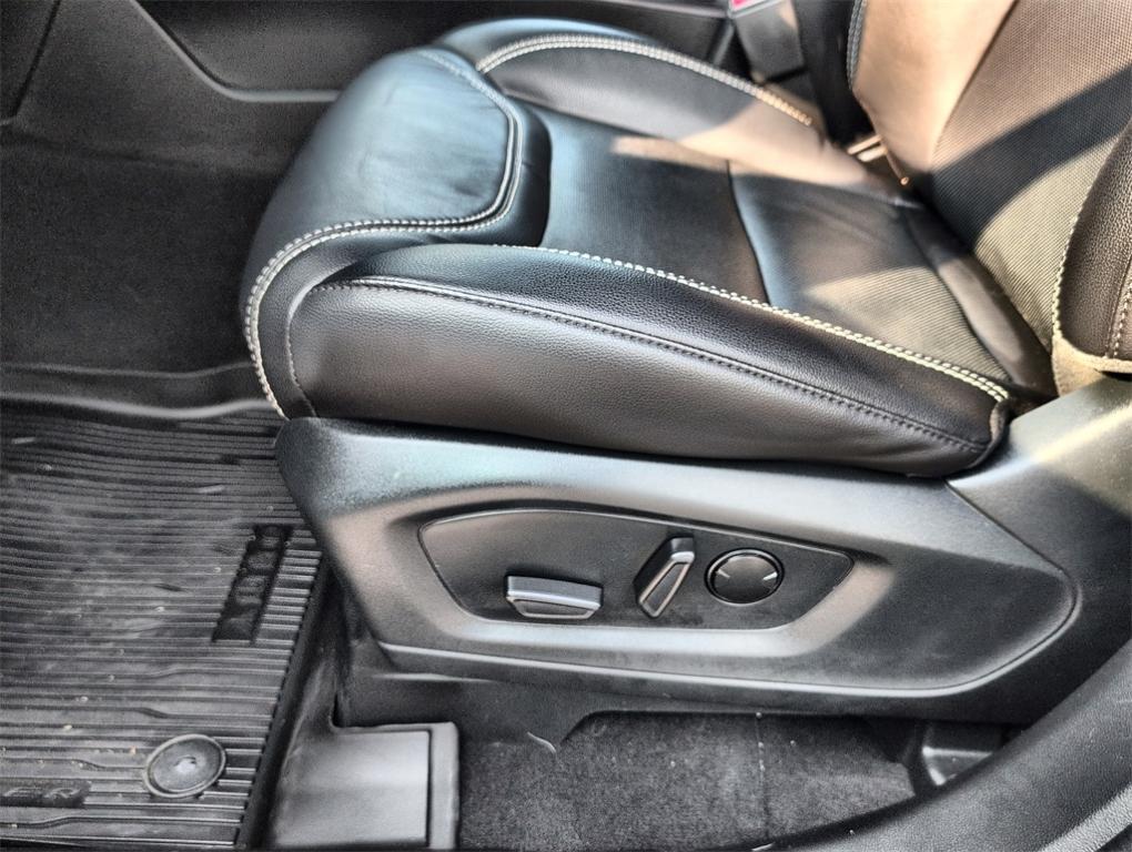 used 2023 Ford Explorer car, priced at $42,994