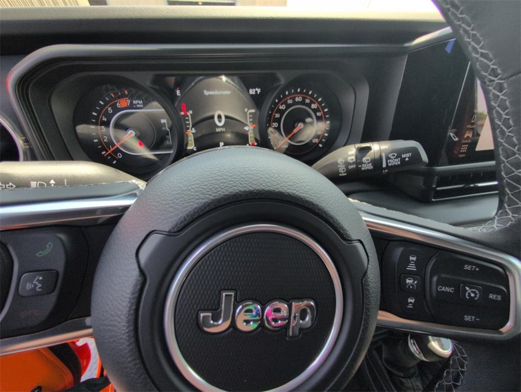 new 2025 Jeep Wrangler car, priced at $54,135