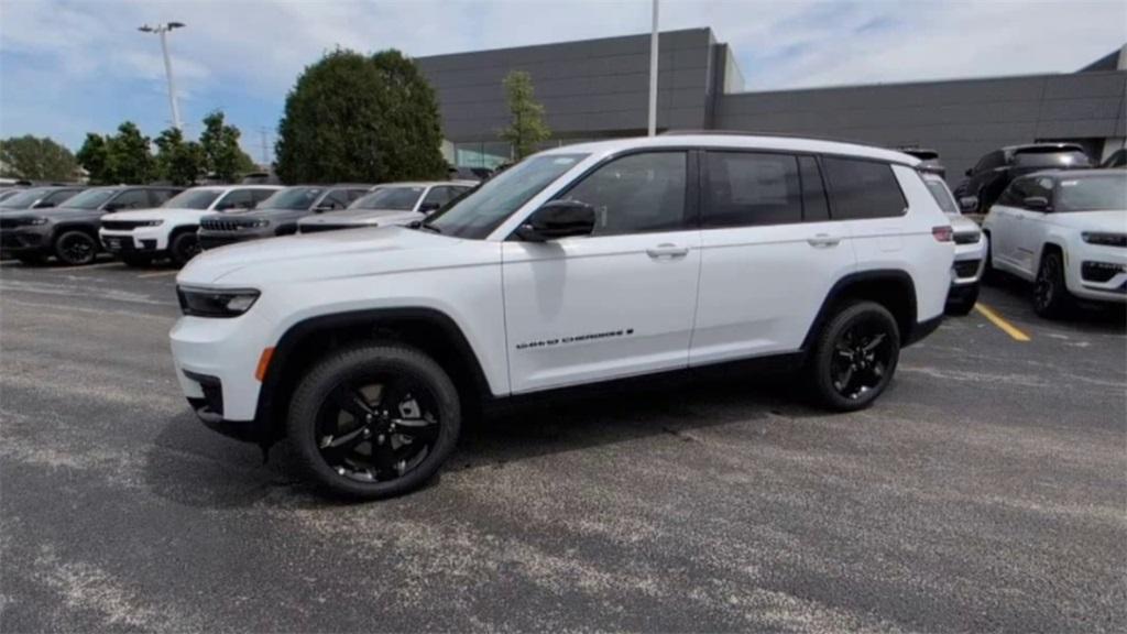 new 2025 Jeep Grand Cherokee L car, priced at $54,240