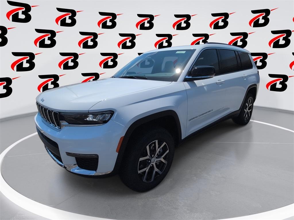 new 2025 Jeep Grand Cherokee L car, priced at $46,451
