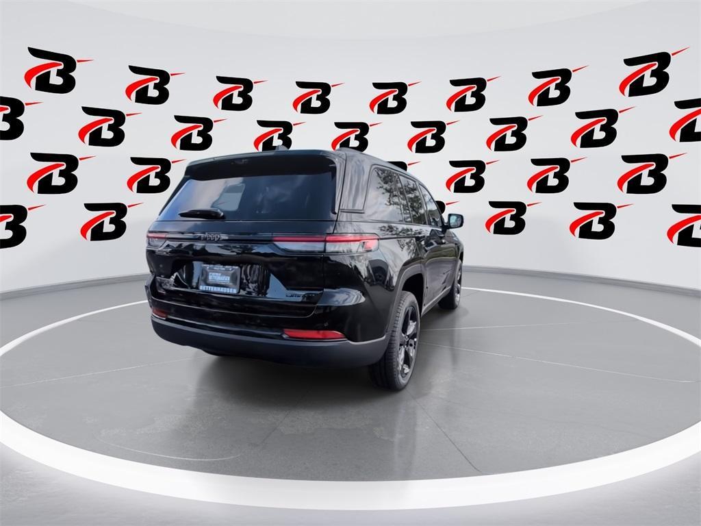 new 2025 Jeep Grand Cherokee car, priced at $41,454