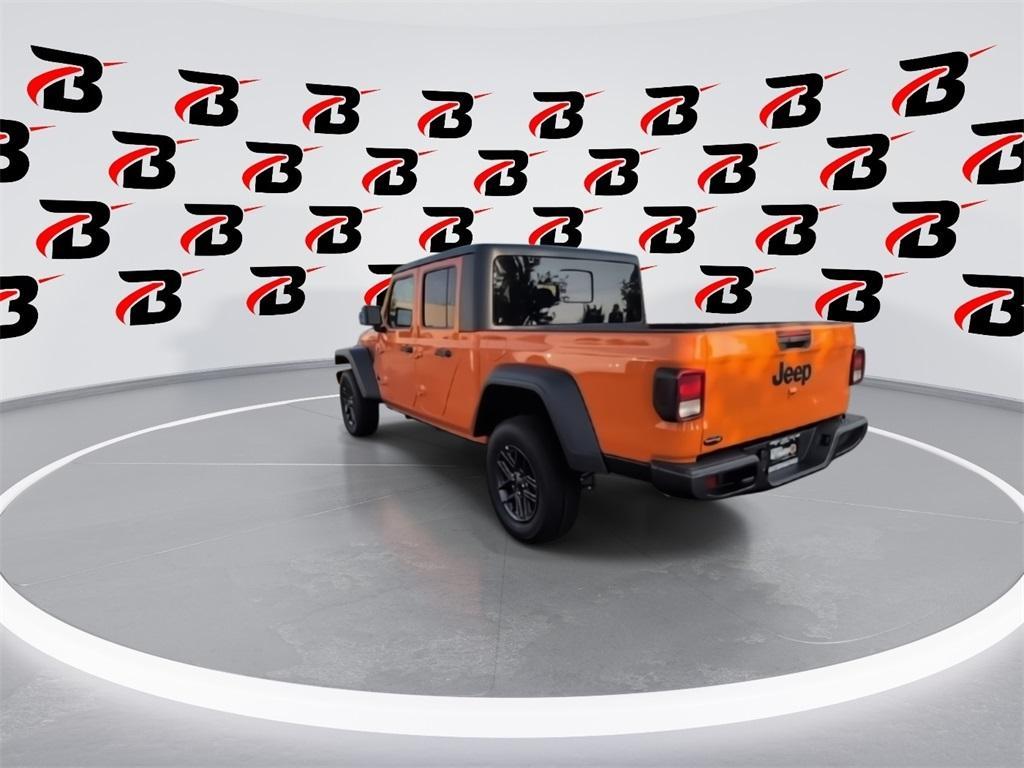 new 2025 Jeep Gladiator car, priced at $42,557