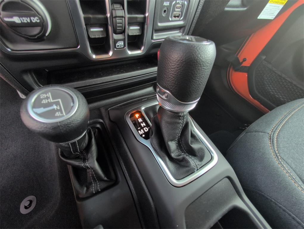 new 2025 Jeep Gladiator car, priced at $42,557