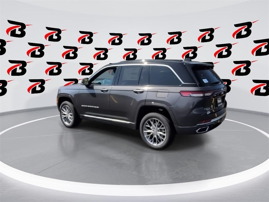 new 2025 Jeep Grand Cherokee car, priced at $55,758