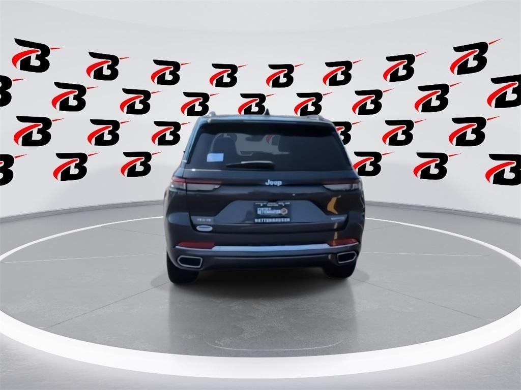 new 2025 Jeep Grand Cherokee car, priced at $55,758