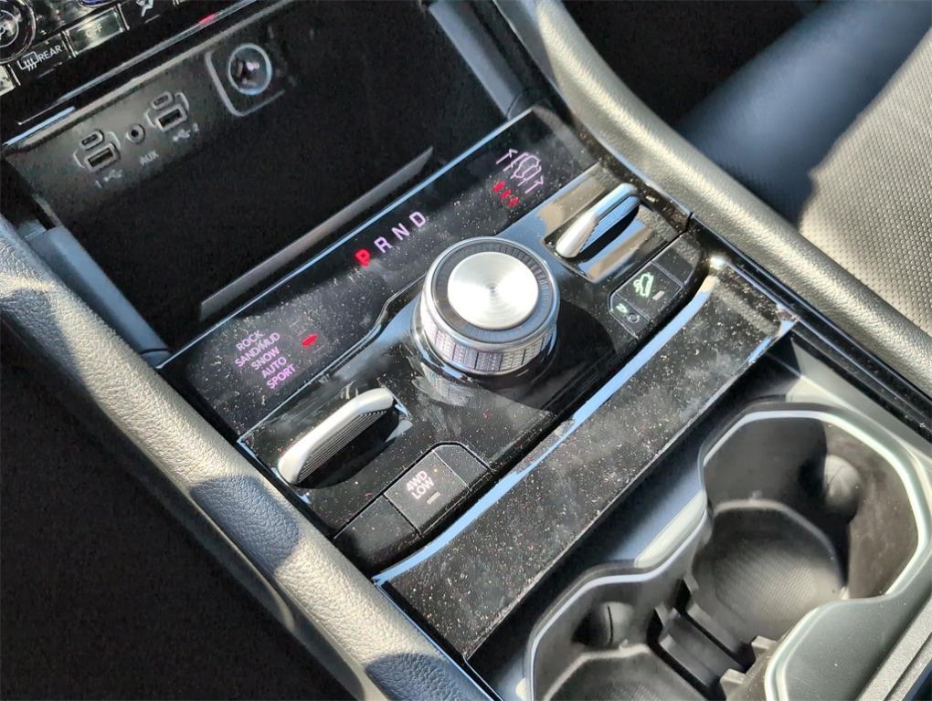 new 2025 Jeep Grand Cherokee car, priced at $55,758