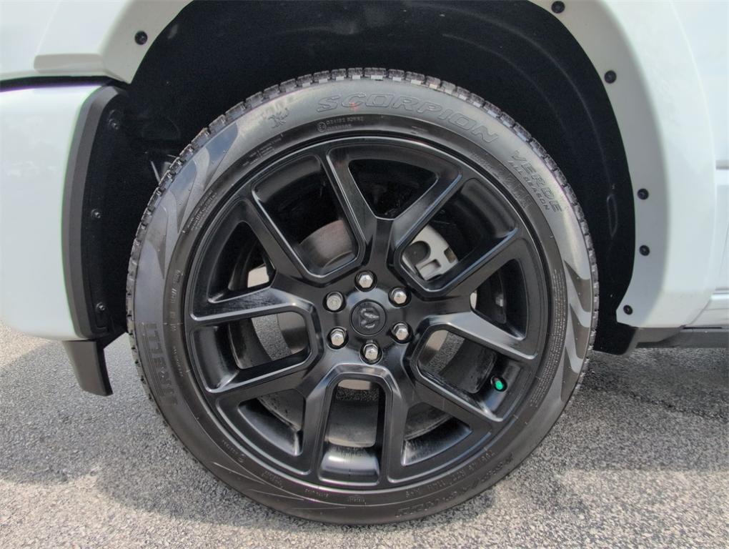new 2025 Ram 1500 car, priced at $68,581